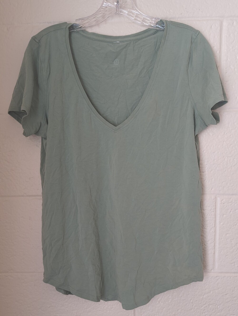Lululemon Love V-Neck Top - Size 8